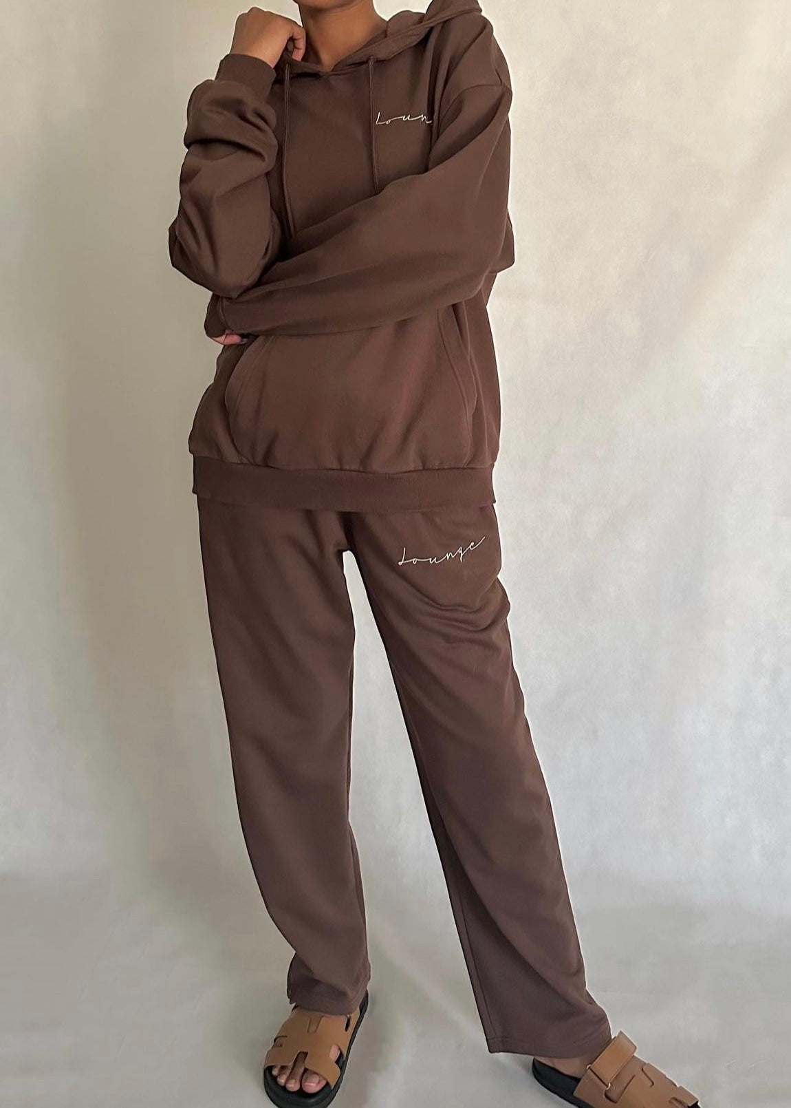 Brown hoodie & sweatpants set